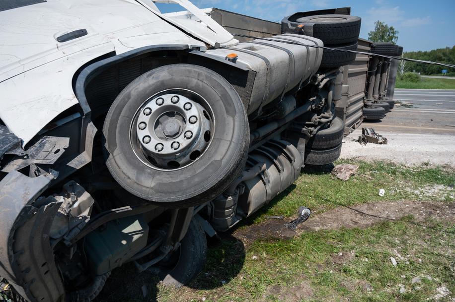 Trucking Accidents - Rollover accidents can be fatal. Call the trucking accident experts, Fonvielle Lewis Messer McConnaughhay!